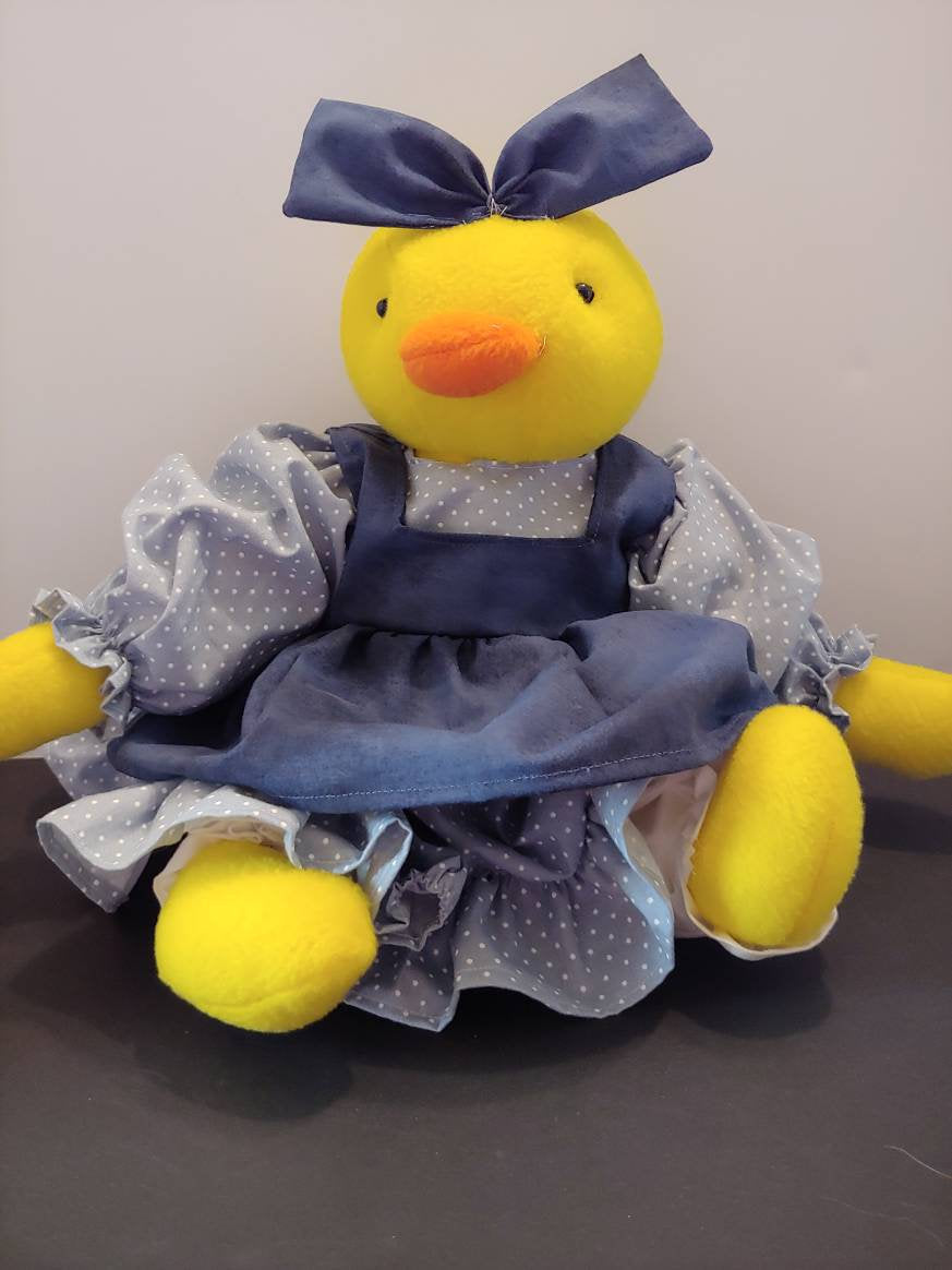 Duck wreath attachment, centerpiece, home decor accent for Easter or spring