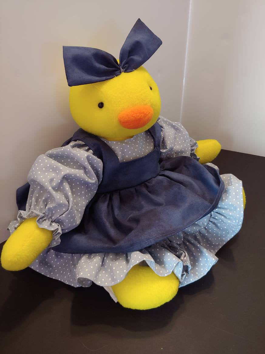 Duck wreath attachment, centerpiece, home decor accent for Easter or spring